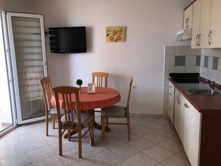 Apartment Vucica Sevid Exterior photo