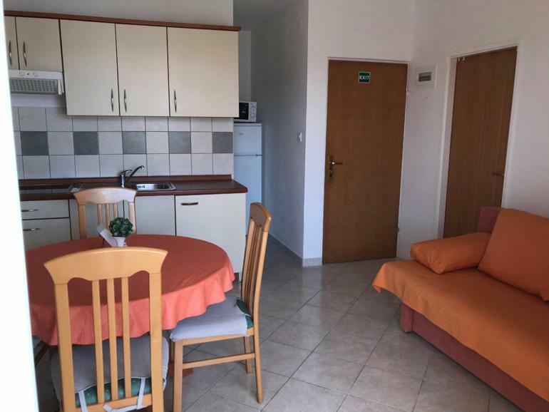 Apartment Vucica Sevid Exterior photo